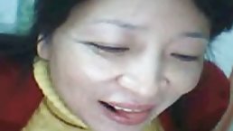 Interracial gangbang med store hane til en hore