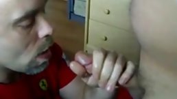 Par skyder en video for internet