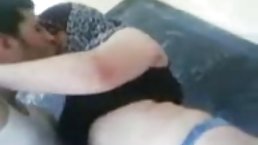 Arabisk teen fucked af en udnævnt nabo